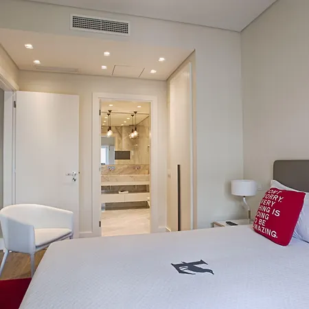 Chiado Mercy | * Лиссабон