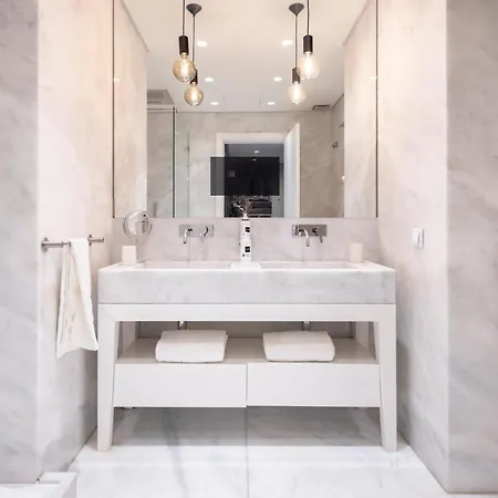 Chiado Mercy | Apartment