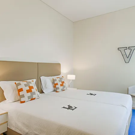 Chiado Mercy |
