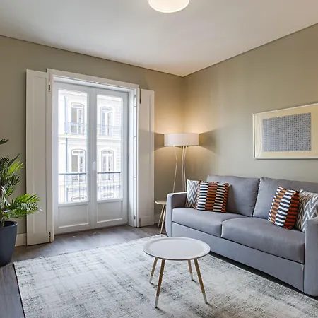 Chiado Mercy |