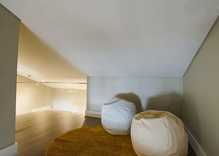 Chiado Mercy |