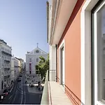Chiado Mercy | *